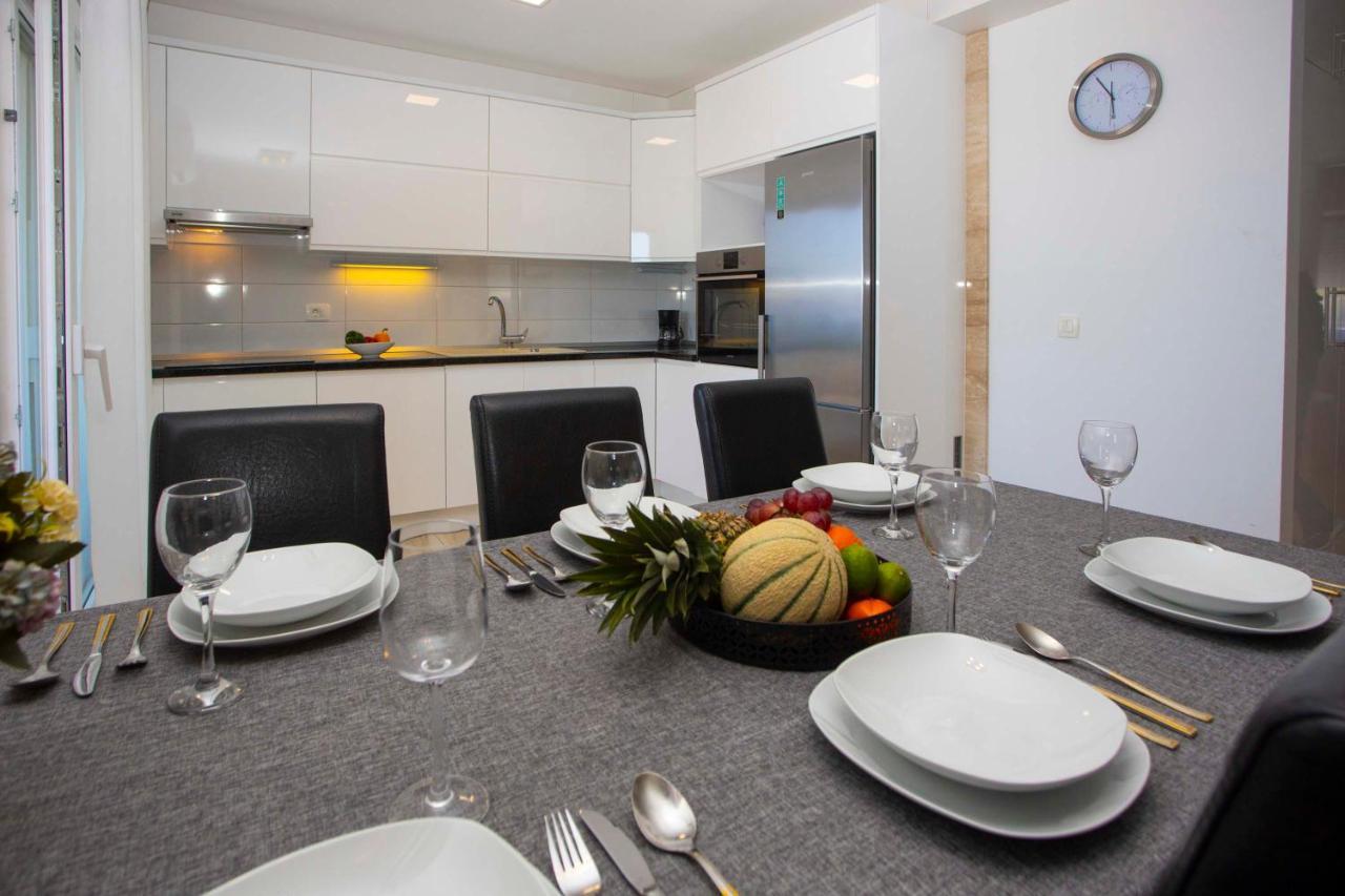 Apartment Lauc Макарска Екстериор снимка