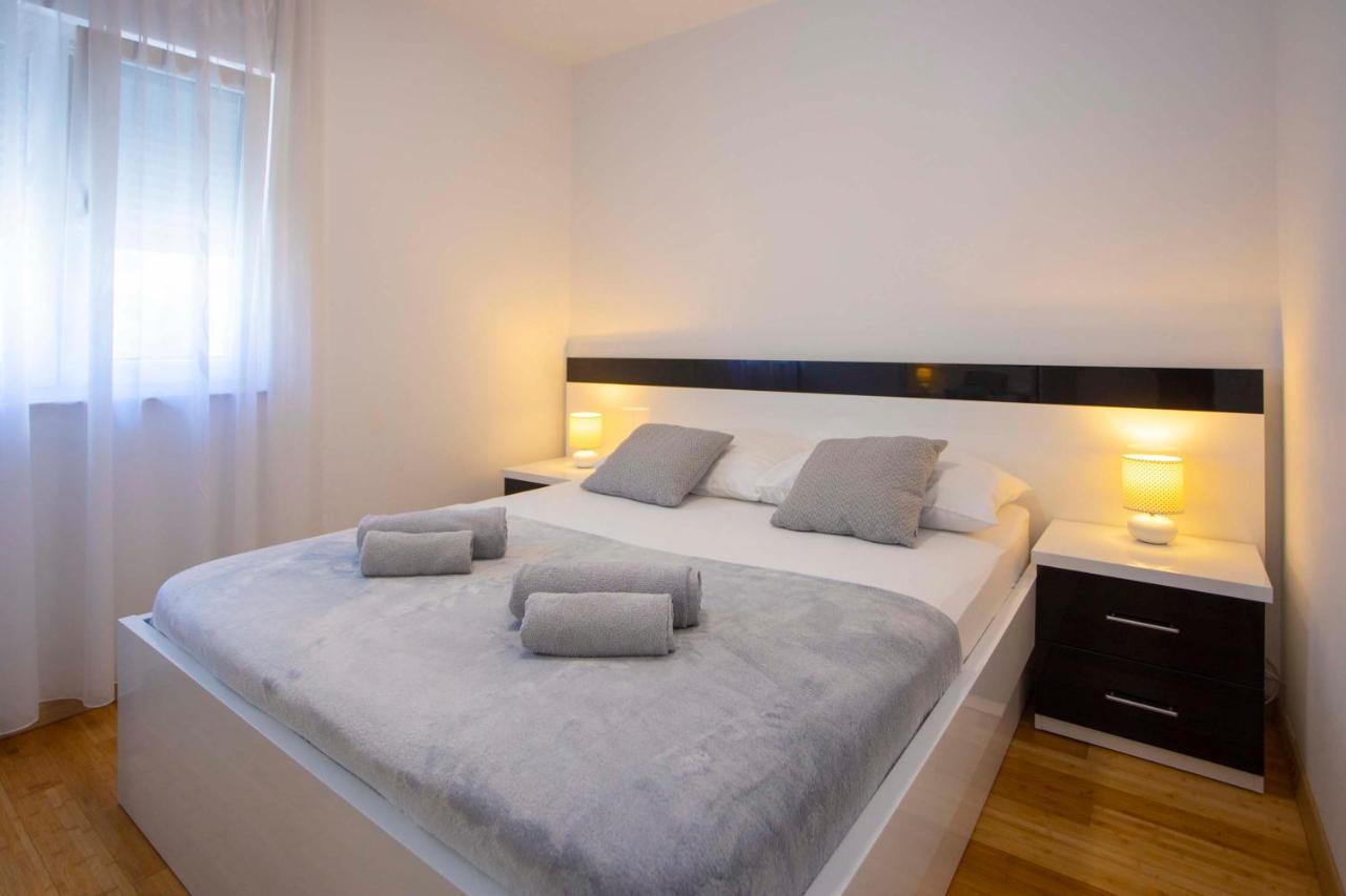 Apartment Lauc Макарска Екстериор снимка